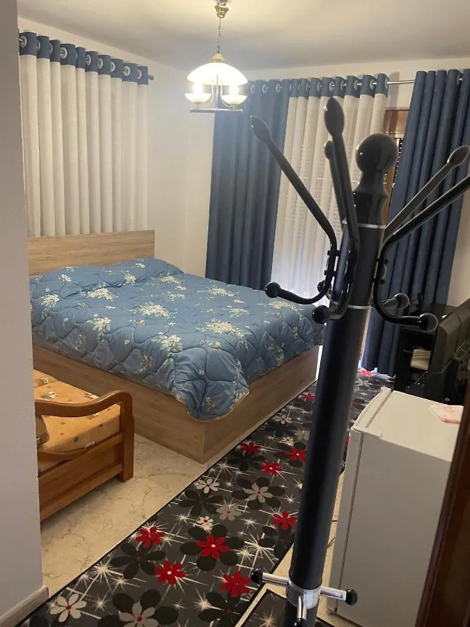Agolli Home Tushemisht Quarto em Acomodações Particulares